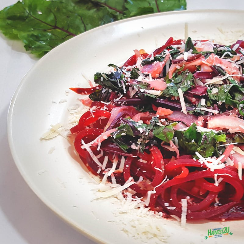 Beet noodles with greens