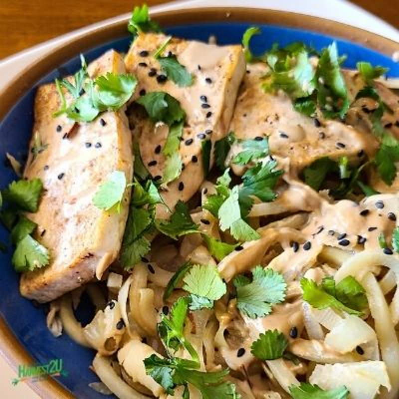 sesame kohlrabi noodles